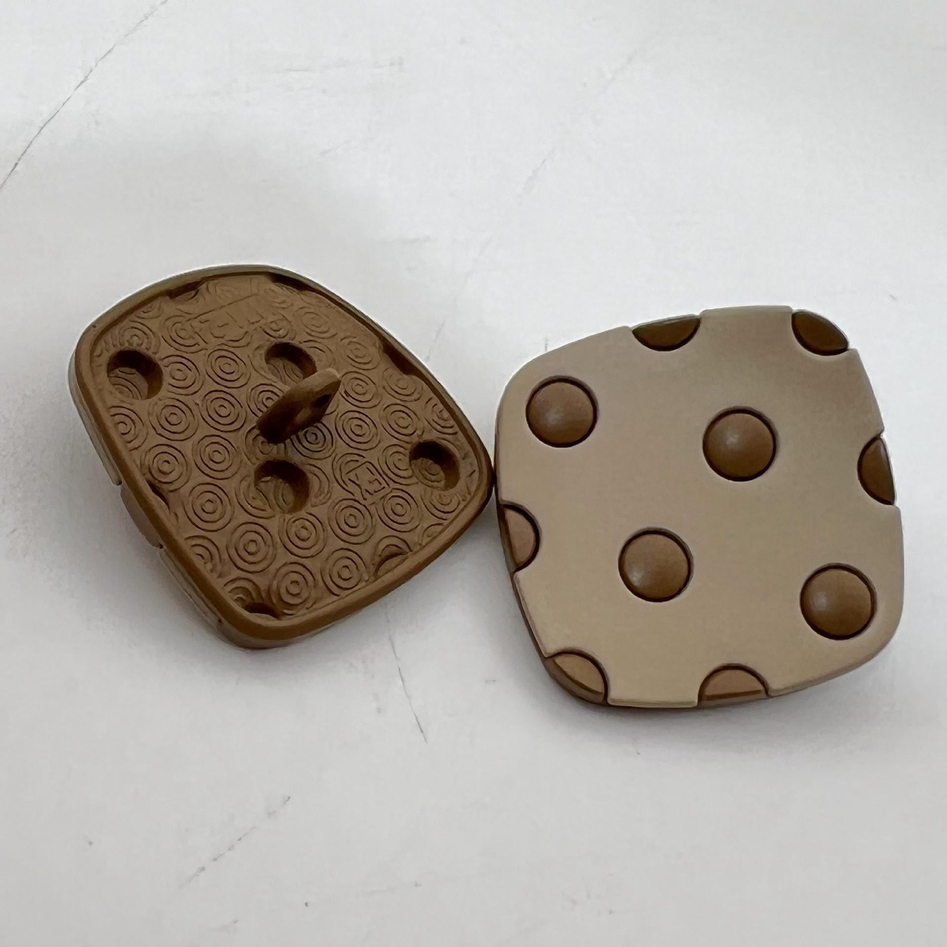 25mm DIY Színes Foltok Négyzetes Ívelt Fém Gombok 12db