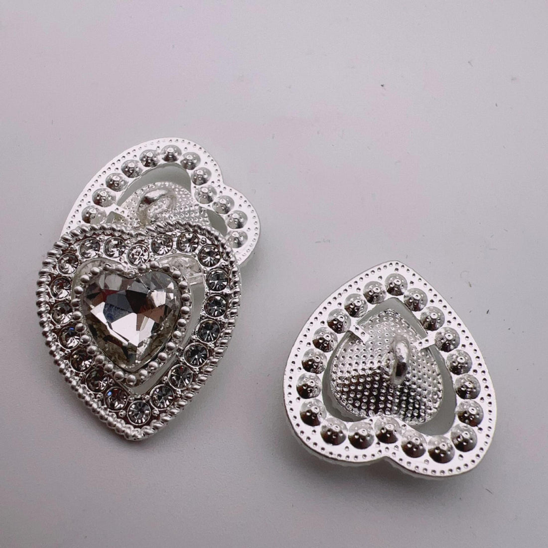 25mm Vintage Heart Shaped Crystal Metal Shank Buttons 10pcs