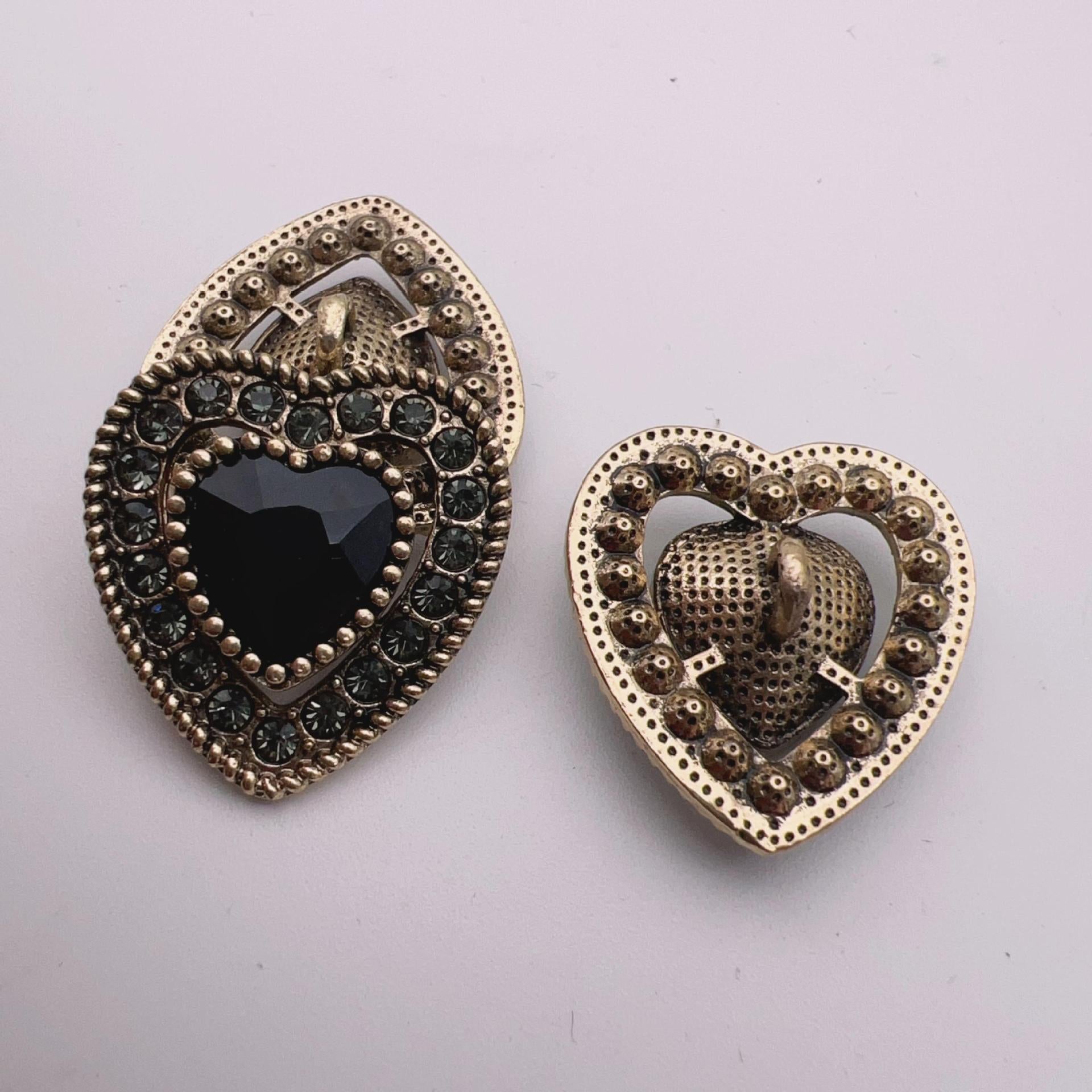 25mm Vintage Heart Shaped Crystal Metal Shank Buttons 10pcs