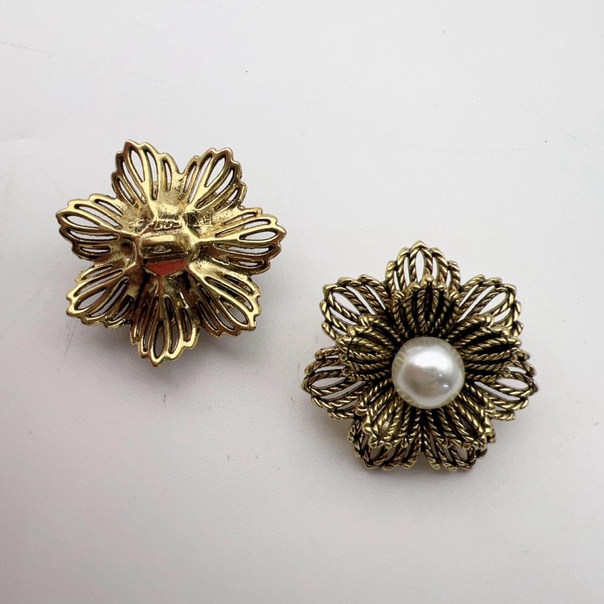 Vintage Flower Hollowed Pearl Metal Shank Buttons 50 Pack