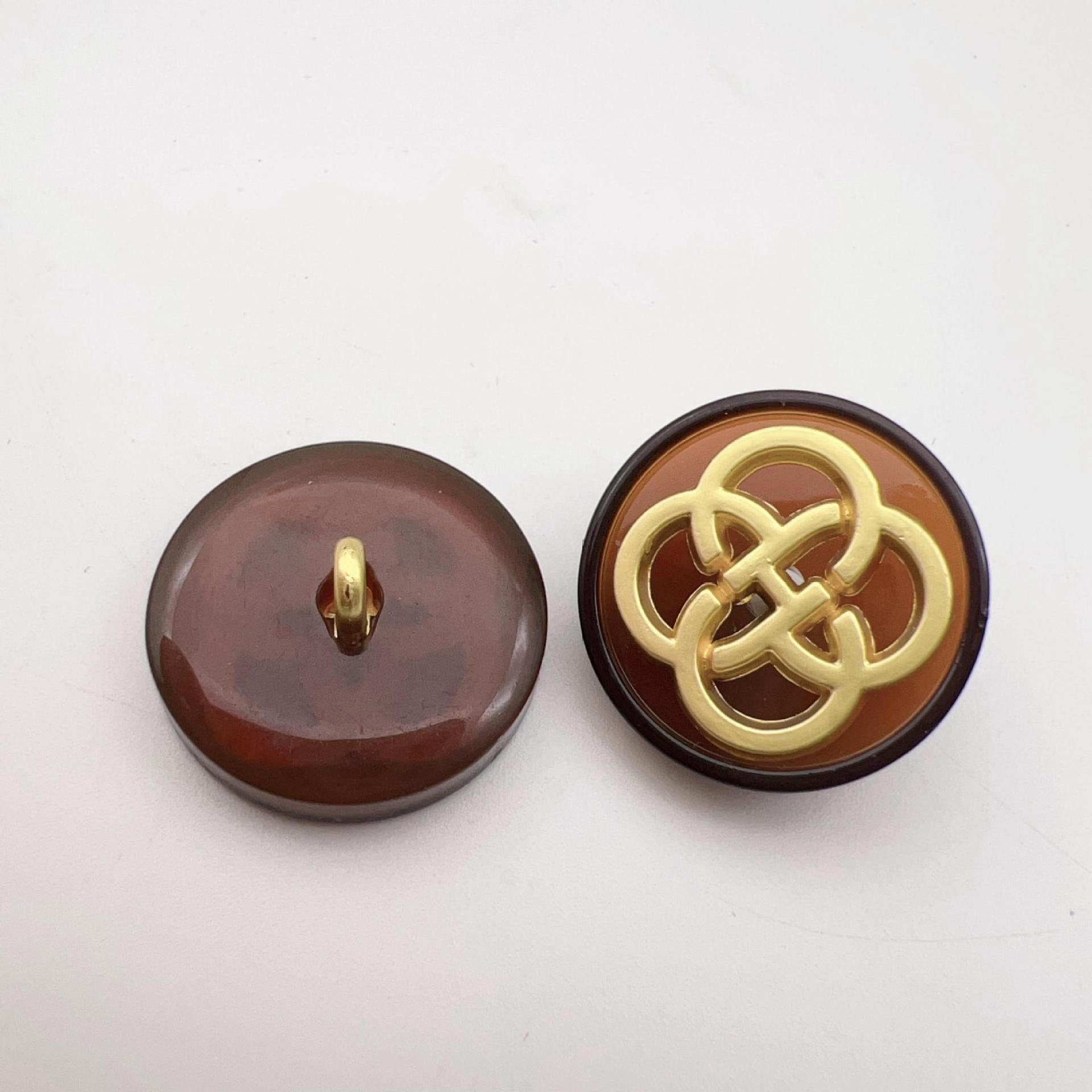17.5mm Resin Chinese Four-Leaf Clover Shank Buttons 48 Pack(8 Styles)
