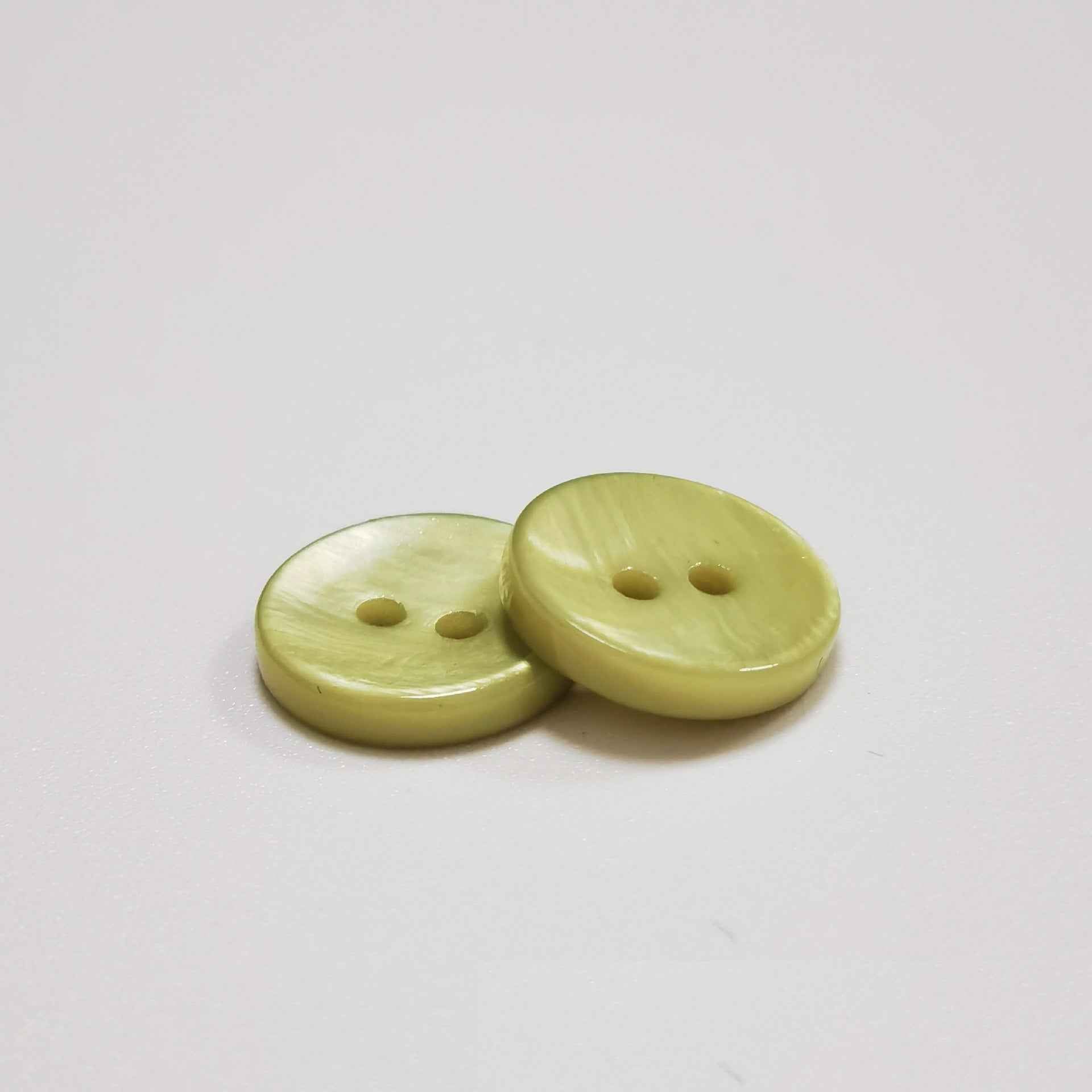 24L (15mm) Round Mother of Pearl Shell Buttons For Sewing 100 Pack