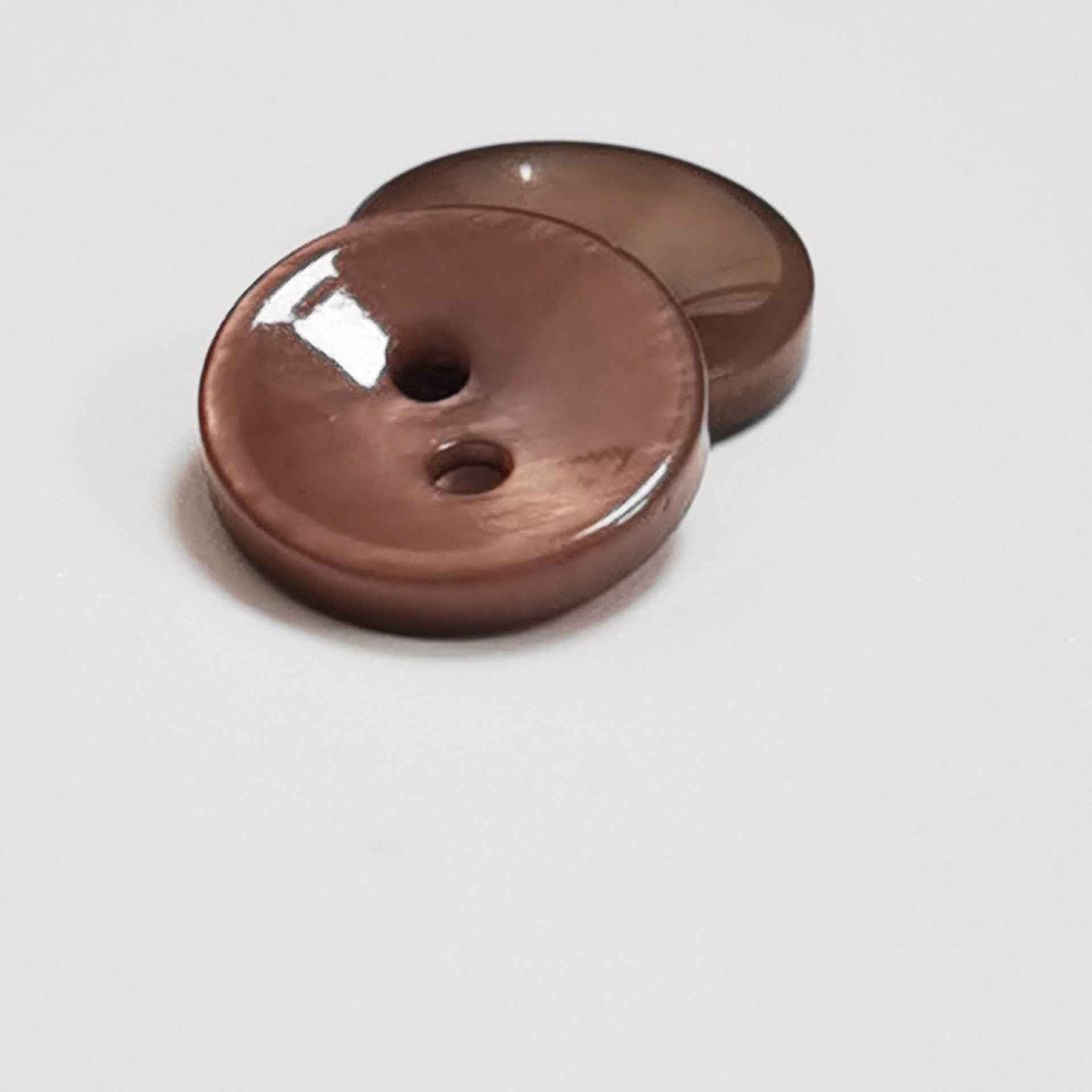 24L (15mm) Round Mother of Pearl Shell Buttons For Sewing 100 Pack
