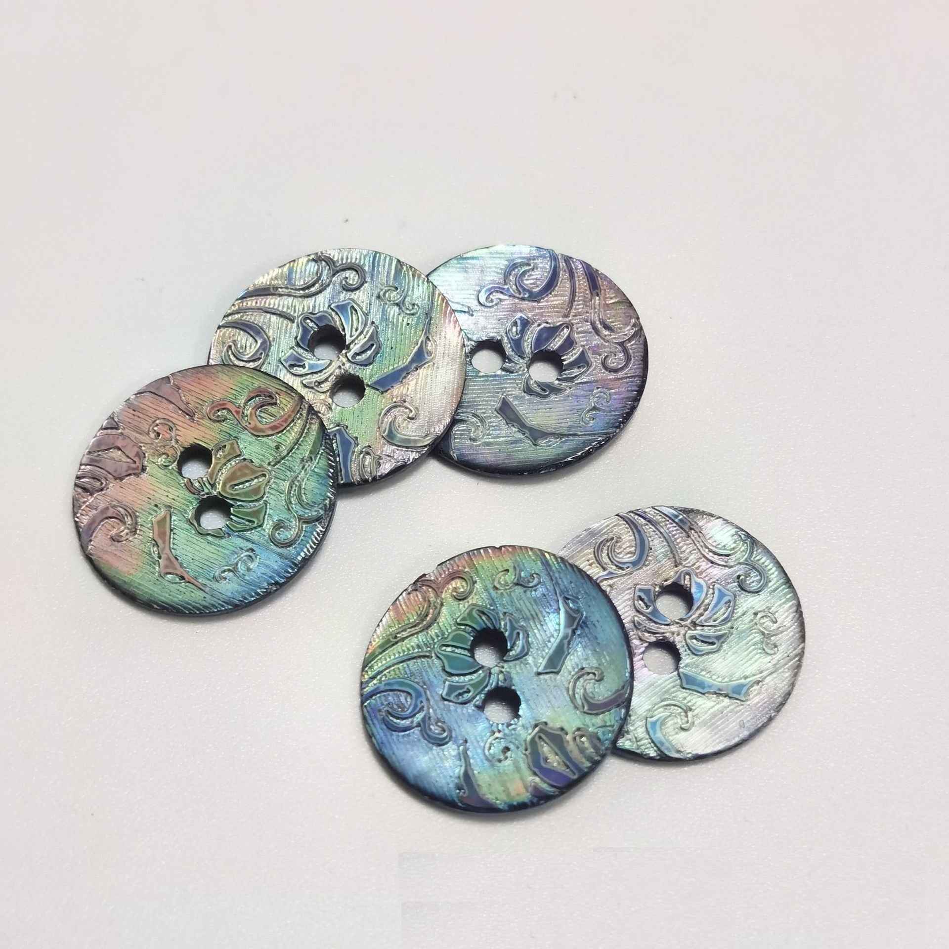 24L (15mm) Japanese Mother of Pearl Ash Gray Shell Buttons 100pcs
