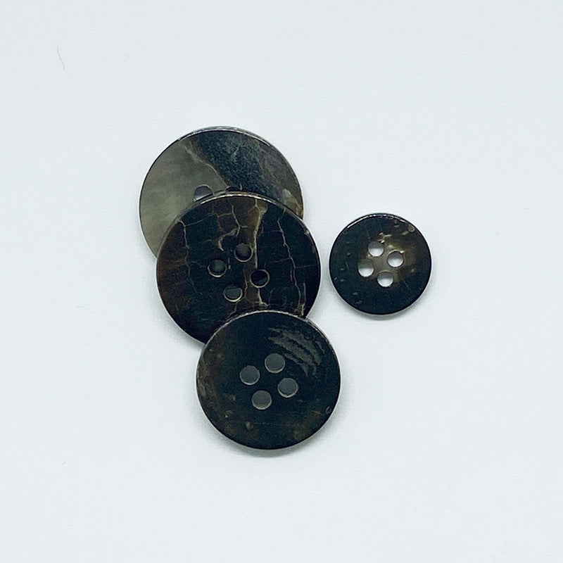 Botões de Concha Preta Redondos Naturais de Quatro Furos 18/20/23mm 10pcs