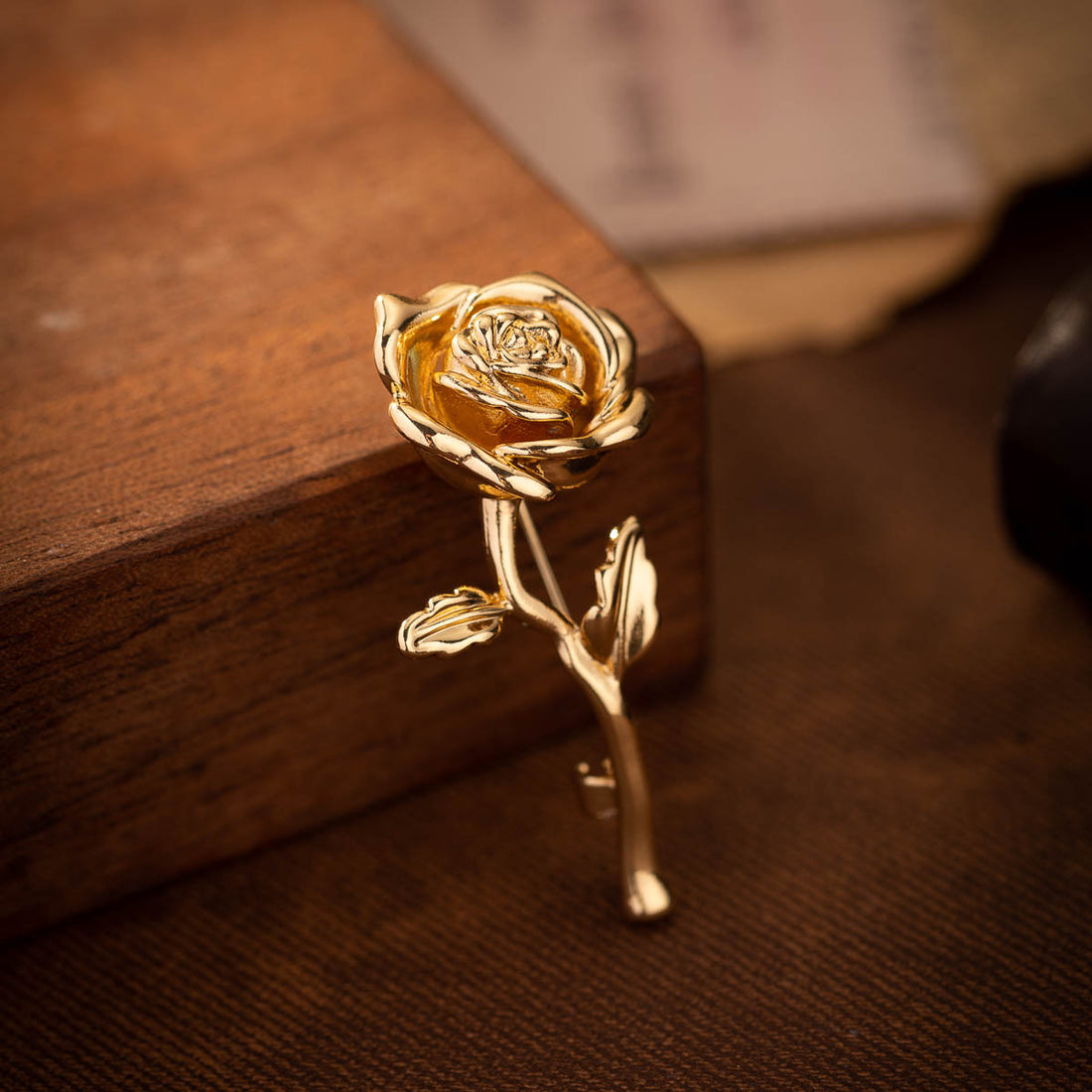 Golden Rose Brooch Corsage Lapel Pin 2pcs - Lots of Buttons