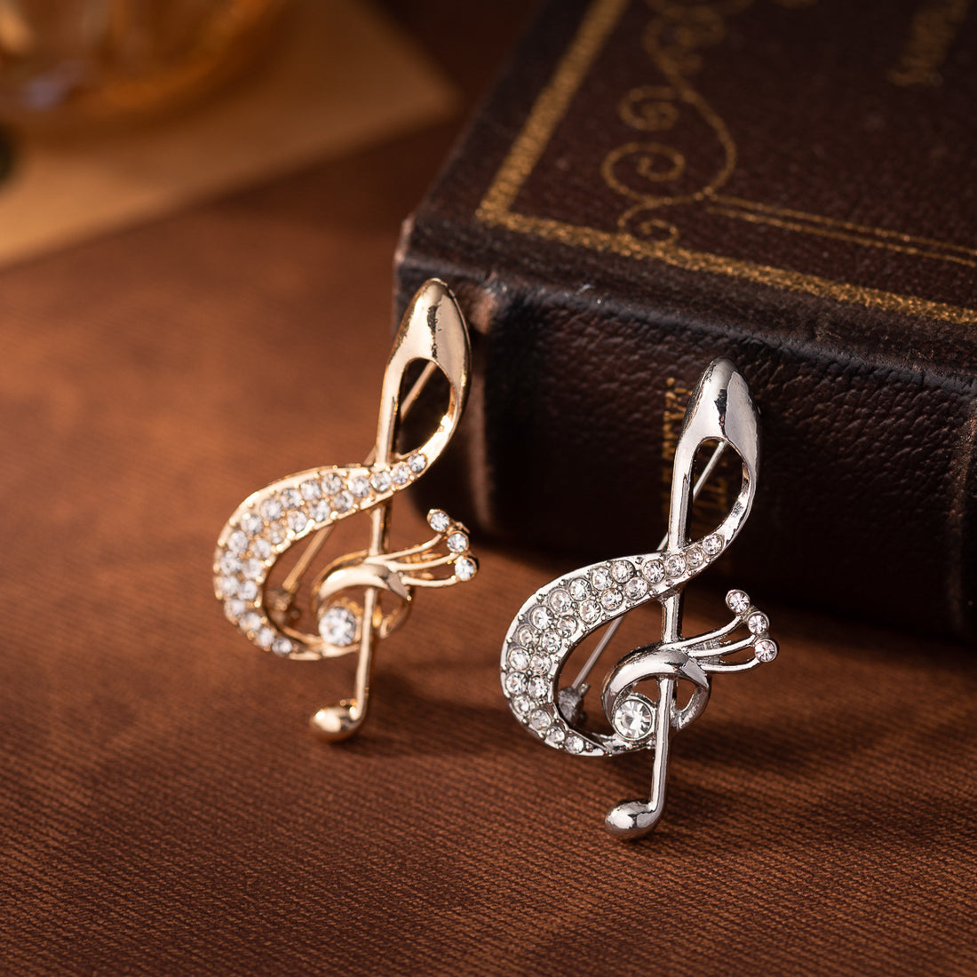 Diamond Musical Note Metal Brooch Retro Gift for Musicians 3pcs - Lots of Buttons