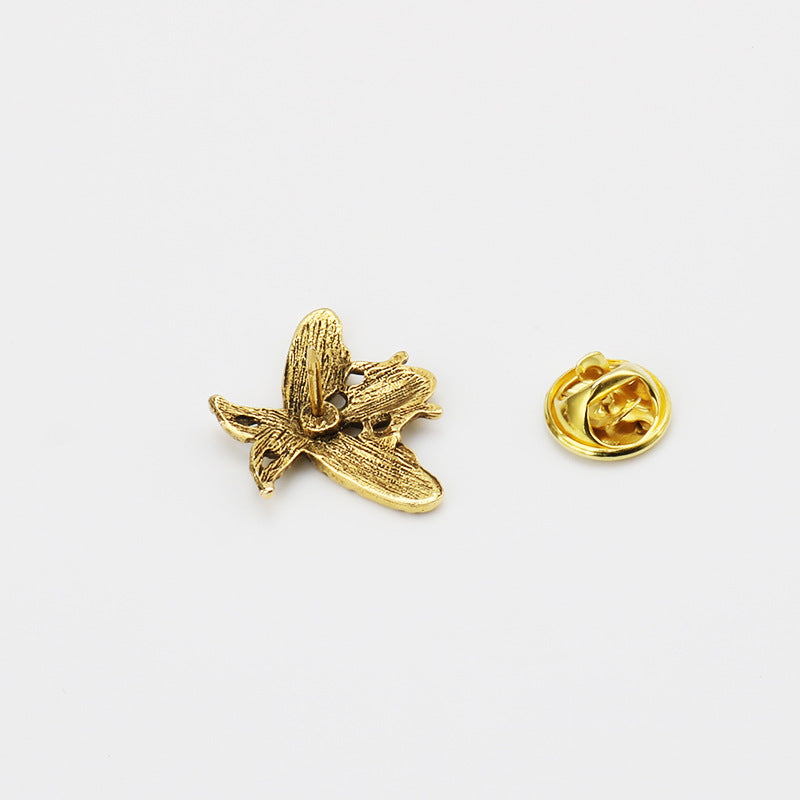 Retro Bee-Shaped Brooch Pin Decorative Badge for Men's Suits 12pcs - Lots of Buttons