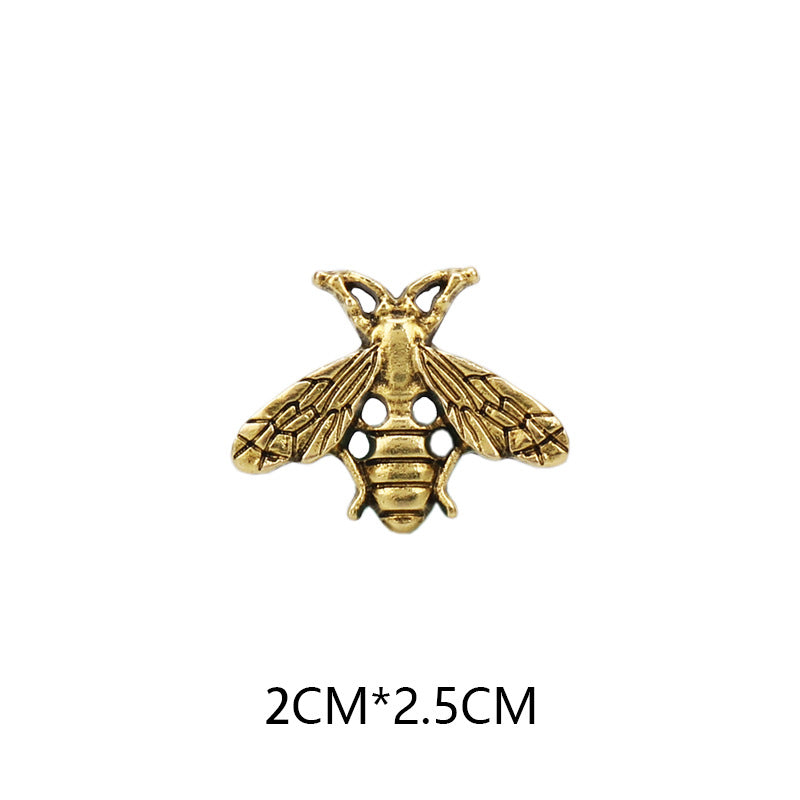 Retro Bee-Shaped Brooch Pin Decorative Badge for Men's Suits 12pcs - Lots of Buttons