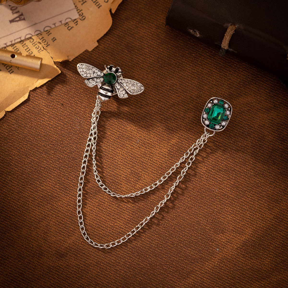 Bee Tassel Diamond-Inlaid Emerald Brooch for Women Suit 2 Pack - Lots of Buttons