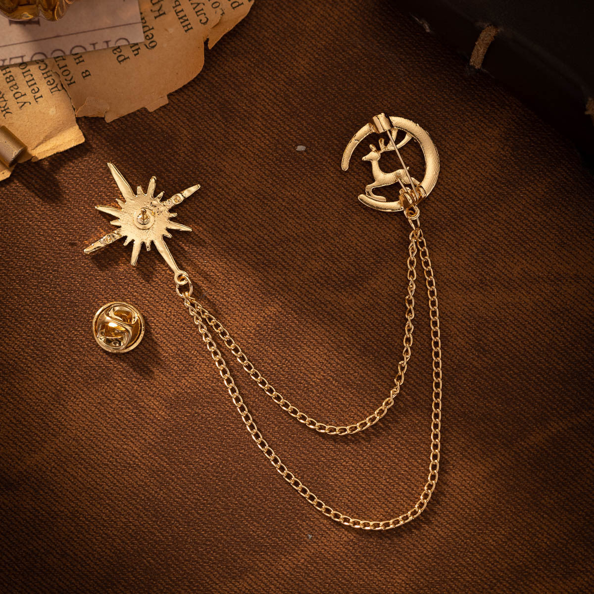 Starry Deer Chain Brooch - Light Luxury Pin 2 Pack - Lots of Buttons
