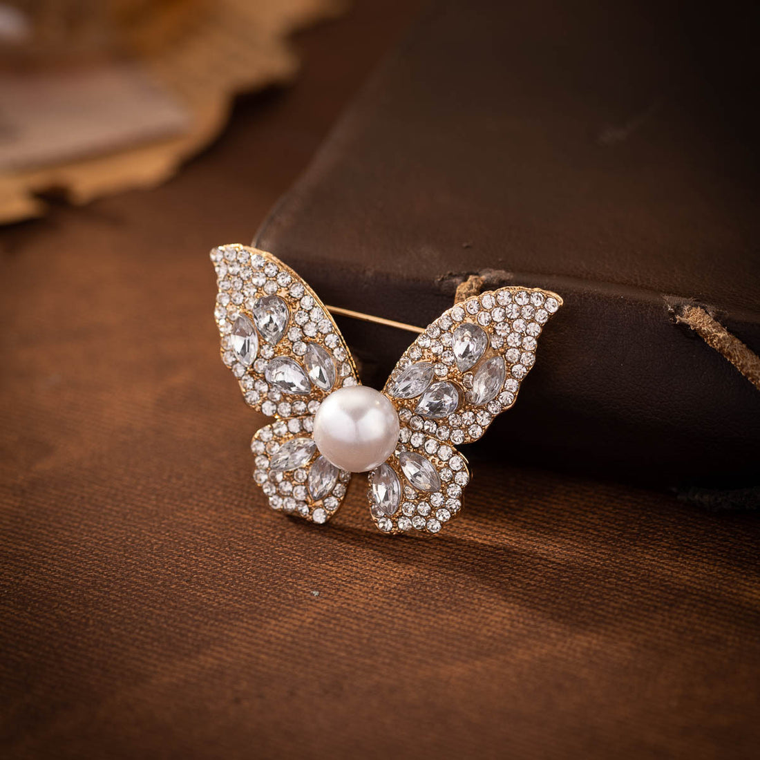 All-Diamond Pearl Butterfly Brooch Gold and Silver 4 Pack - Lots of Buttons