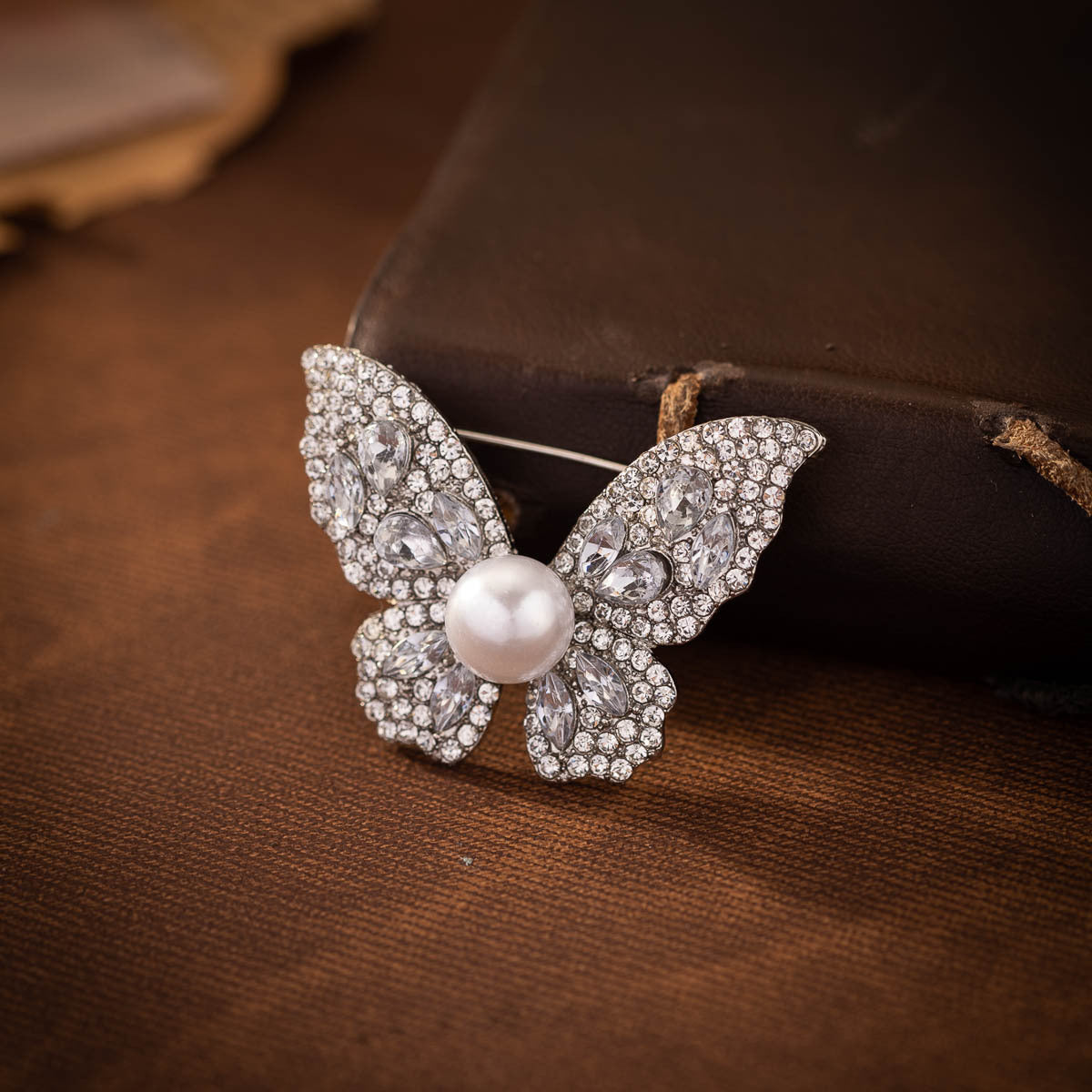 All-Diamond Pearl Butterfly Brooch Gold and Silver 4 Pack - Lots of Buttons