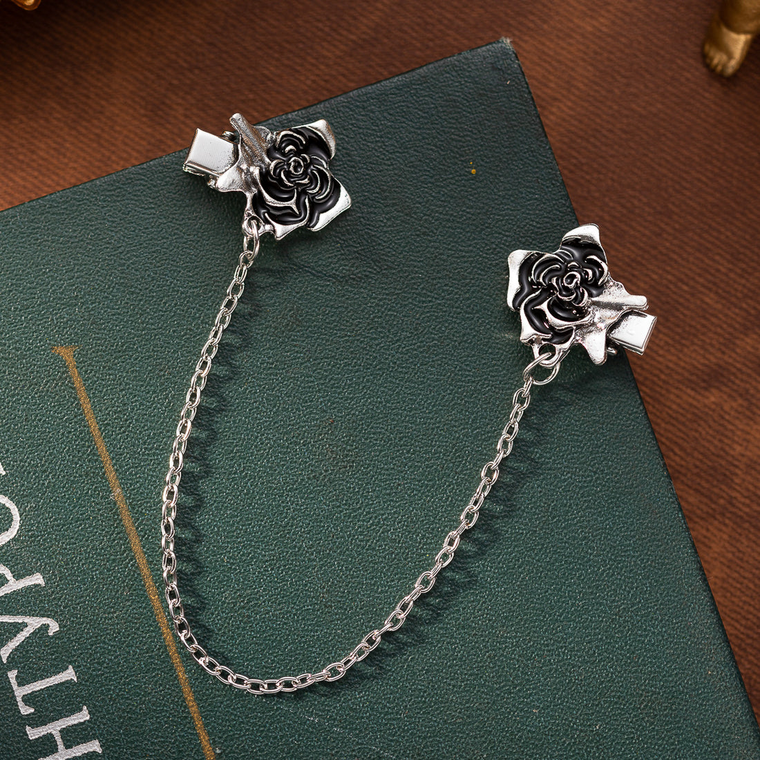 Fashion Oil-Dripping Rose Collar Clip with Chain 3pcs - Lots of Buttons