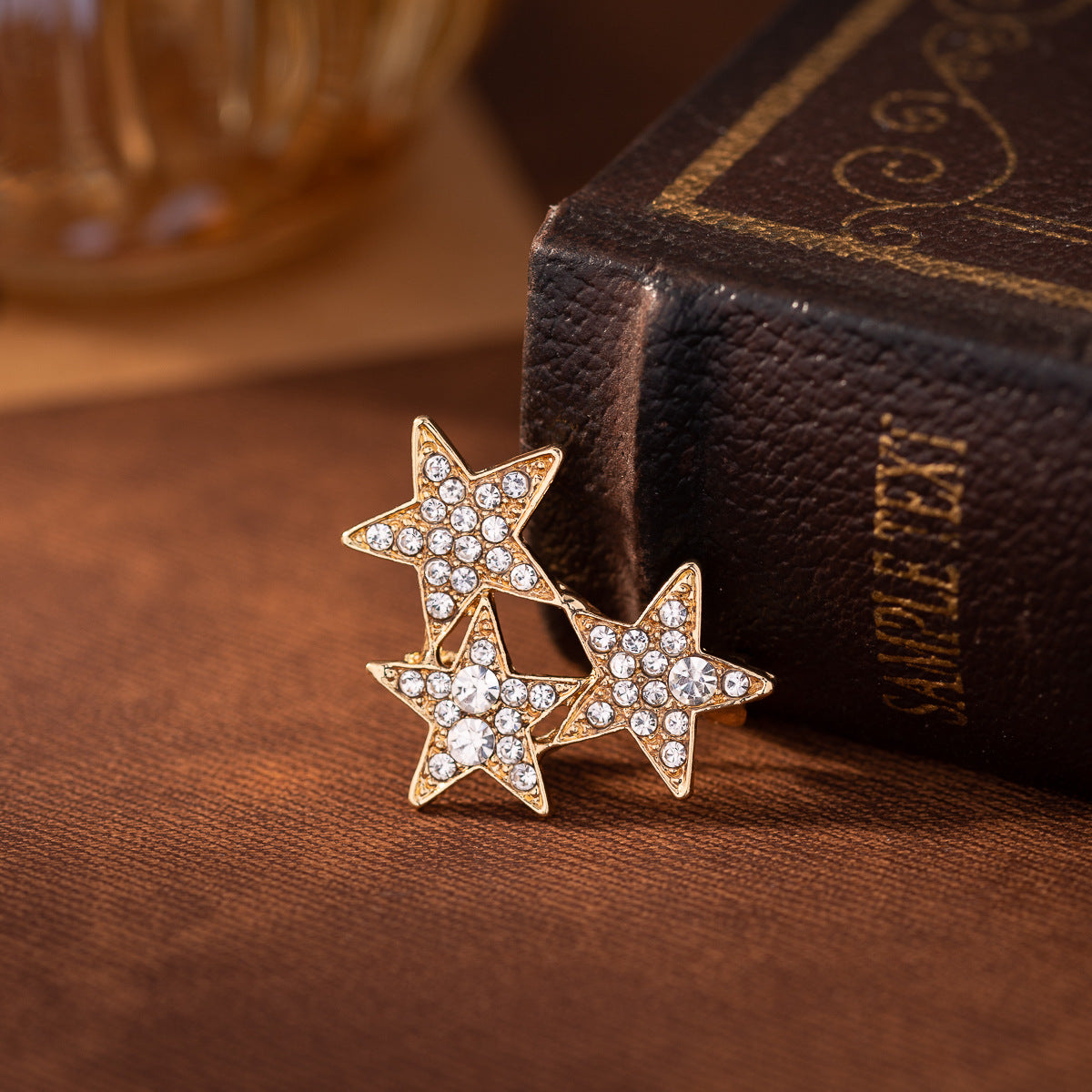 Three Five-Pointed Stars Diamond Brooch Men's Suit Lapel Pin 3pcs - Lots of Buttons