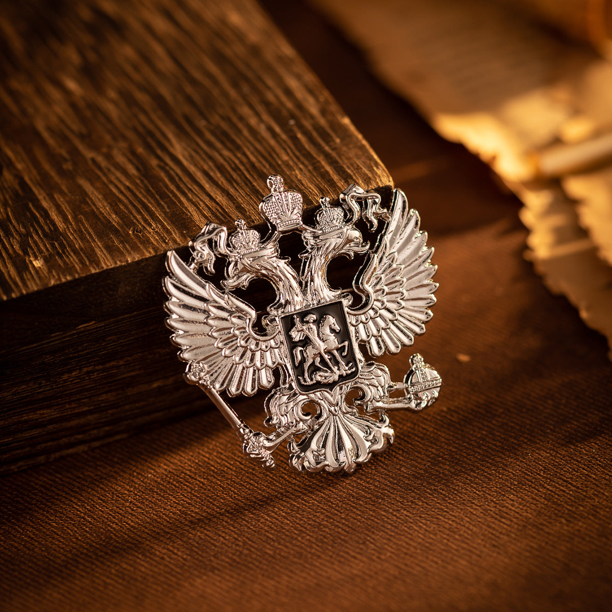 Creative Double-Headed Eagle Knight Brooch Pin 4 Pack - Lots of Buttons