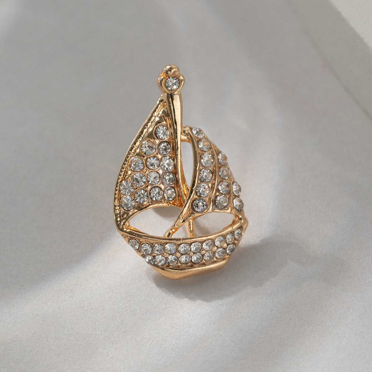 All-Diamond Sailing Boat Design Brooch Men's Suit Pin 4 Pack - Lots of Buttons