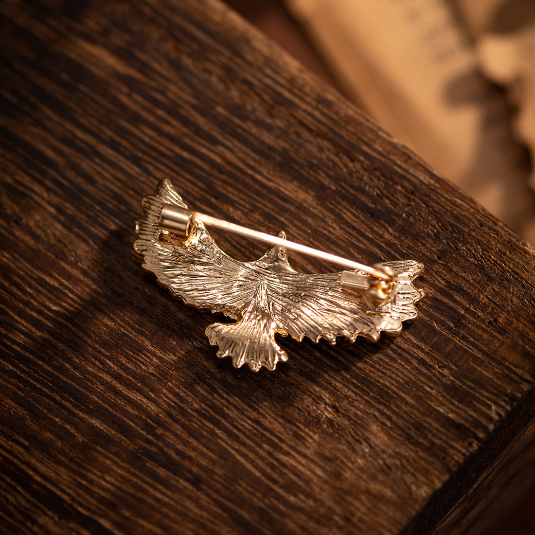 Eagle Badge - Exquisite Retro Roc Bird Brooch 3pcs - Lots of Buttons