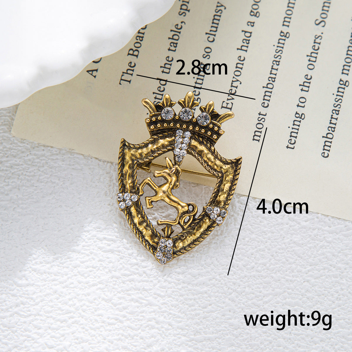 Men's Brooch Vintage Horse Shield Crown Clothing Pin 3pcs - Lots of Buttons