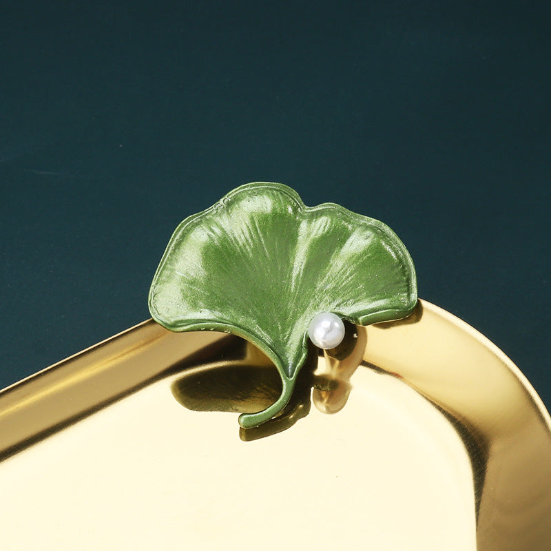 Korean Fashion Green 3D Leaf Brooch Creative Plant Pearl Pin 8 Pack - Lots of Buttons