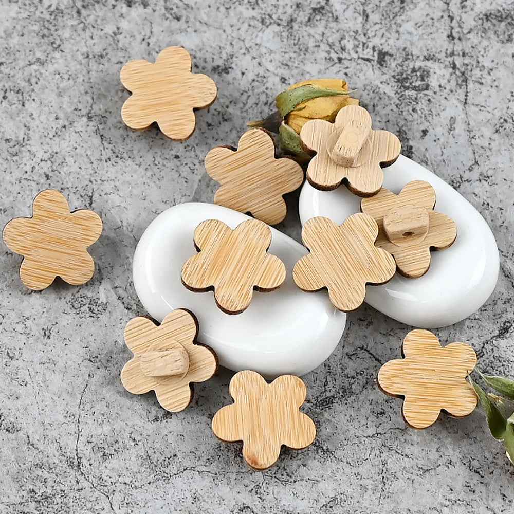 17.5mm Flower-Shaped Natural Bamboo Shank Buttons for Children's Knitted Sweaters 12pcs - Lots of Buttons