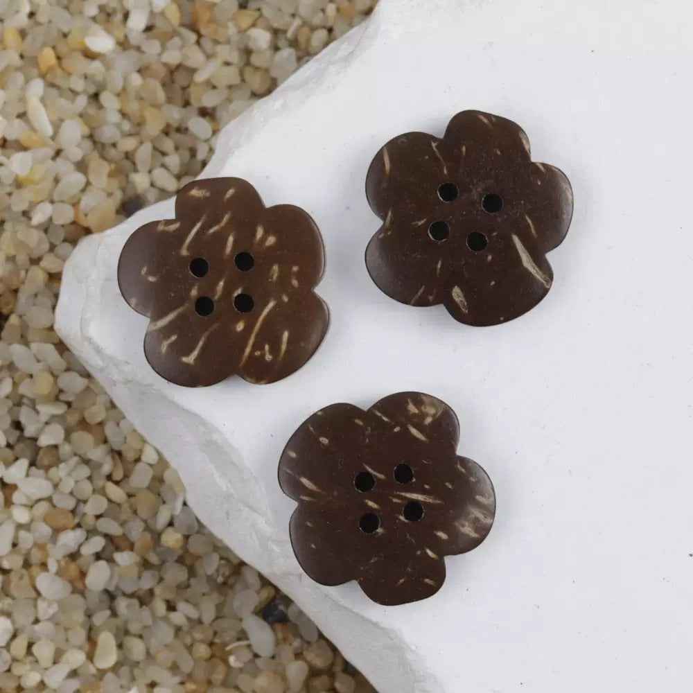 17/22mm Dark Brown Flower Shaped Coconut Shell Buttons for Children's Clothing 60pcs - Lots of Buttons