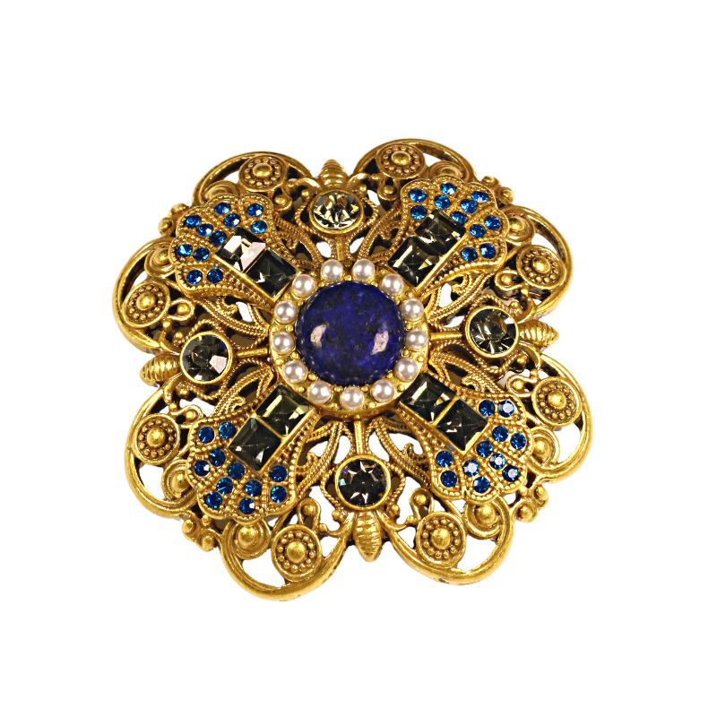 Kungligt inspirerad brosch – Fullt prydd med rhinestones och lapis lazuli