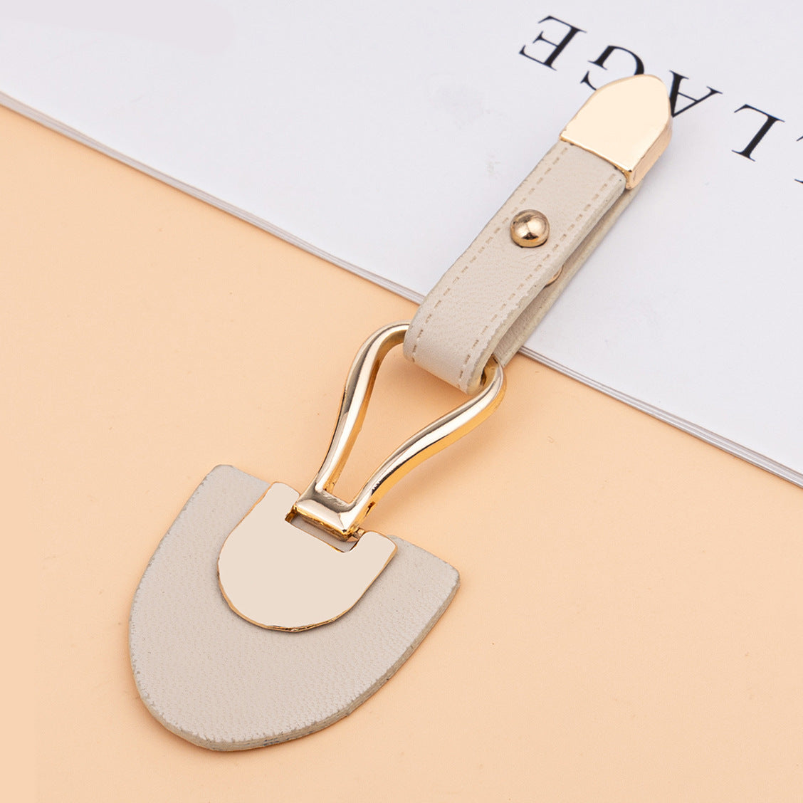 10.5cm Beige Coffee Leather Sew-on Toggles with Metal Buckle 5pcs