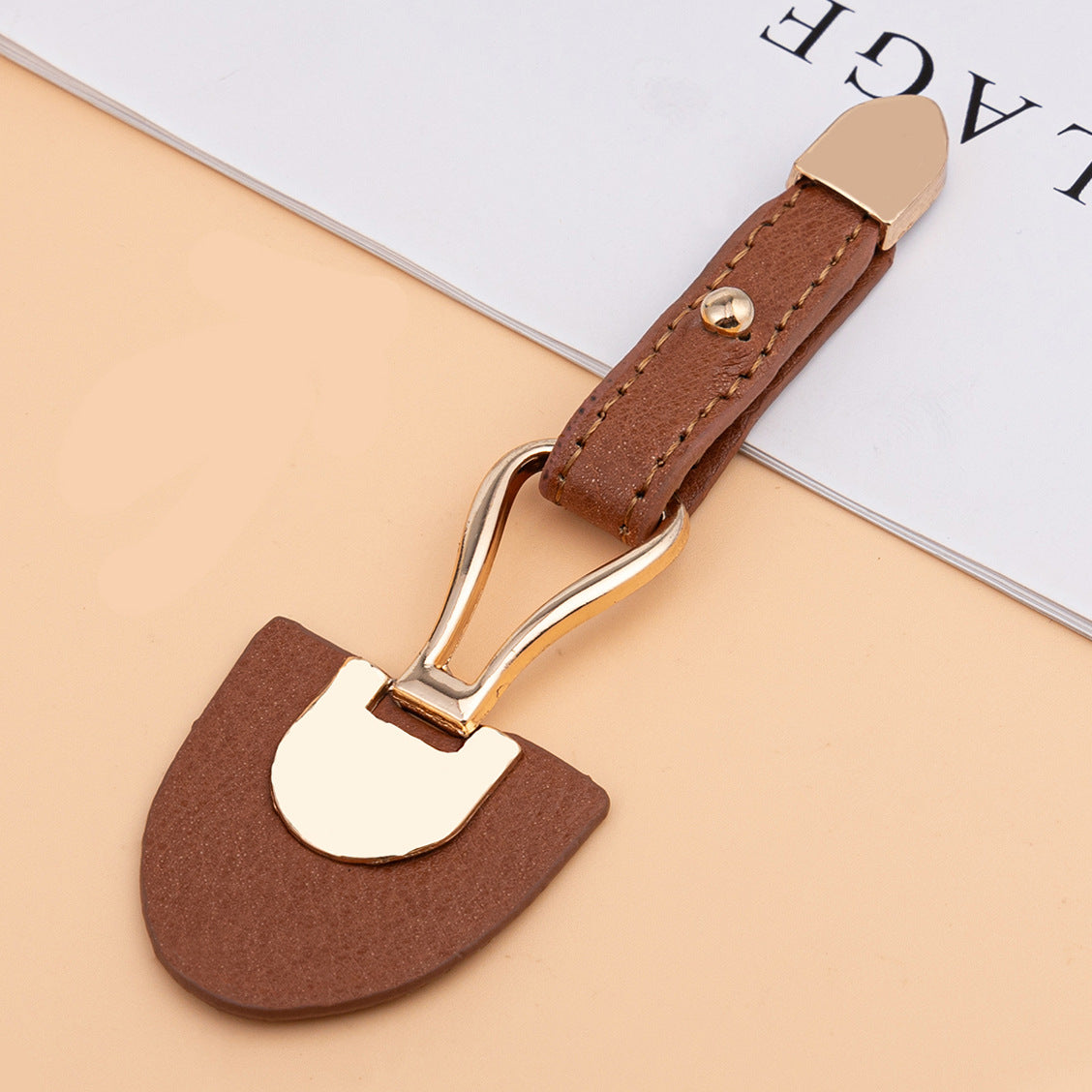 10.5cm Beige Coffee Leather Sew-on Toggles with Metal Buckle 5pcs