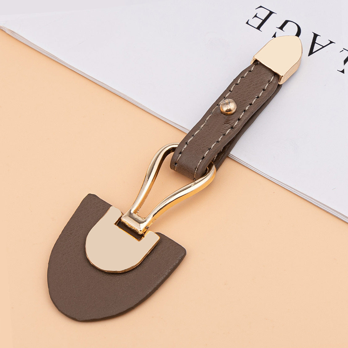 10.5cm Beige Coffee Leather Sew-on Toggles with Metal Buckle 5pcs