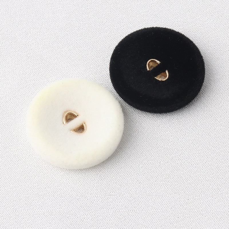 15-25mm White Black Flocked Round Two-Hole Buttons for Coats 20 Pack