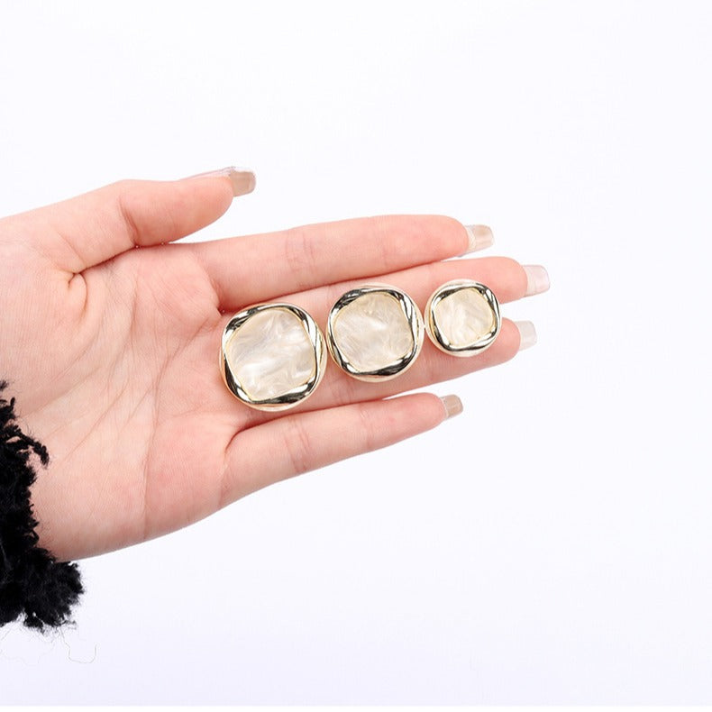 Beige Black Red Brown Resin Metal Shank Buttons for Women's Clothing 10pcs - Lots of Buttons