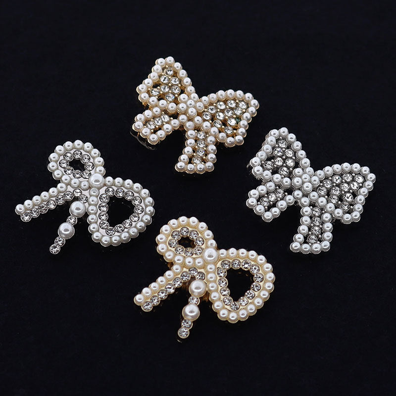 25mm Jousimuotoiset Metalliset Helmi Rhinestone Napit Cardigania varten 12 kpl