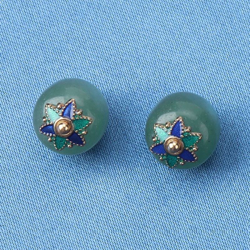 10mm Green Natural Jade Bead Buttons with Gold Studded Flower Mounts 8pcs