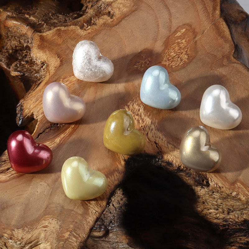14mm Heart-Shaped Plastic Decorative Button for Kids' Clothes 40 Pack - Lots of Buttons