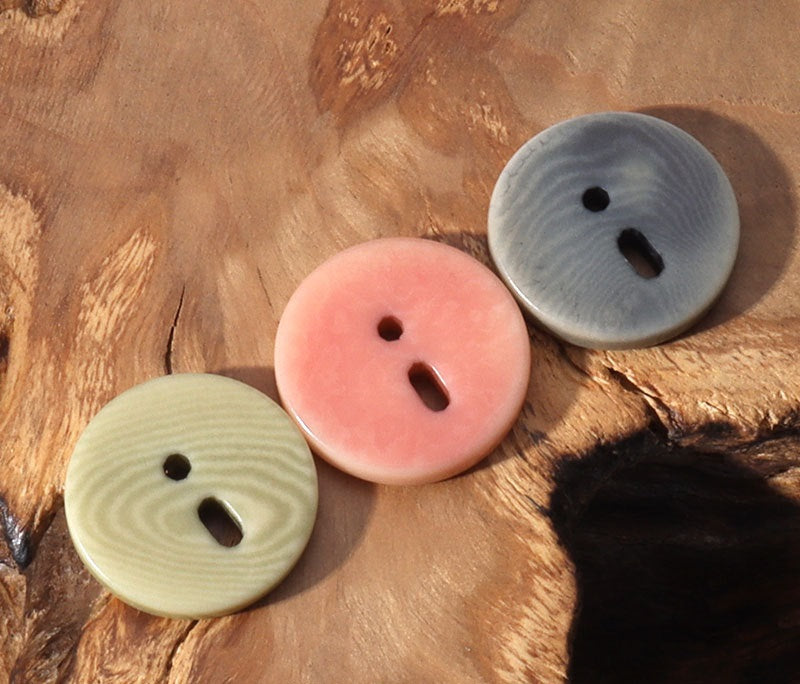 18mm Round 2 Hole Corozo Buttons for Knitted Tops Outerwear Sweaters 20pcs