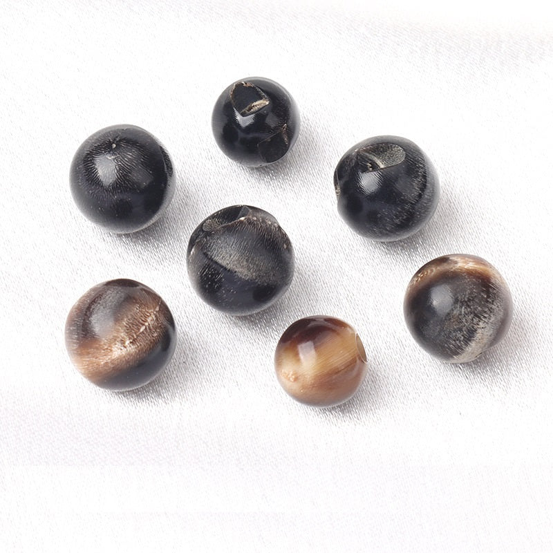 10/11mm Bottoni a Perla in Corno di Bufalo d'Acqua Naturale Nero con Foro Nascosto 10pz