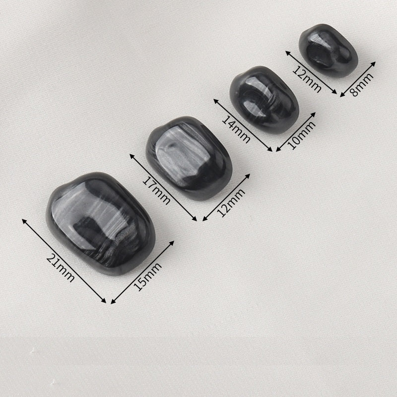 12-21mm Imitation Shell Pearl Luster White Black Shank Buttons 30 Pack