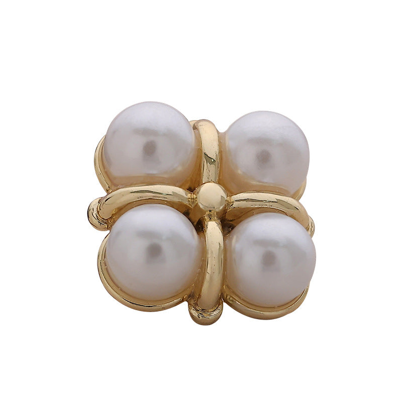 17mm Four-Leaf Clover Pearl Gold Metal Shank Button 10pcs - Lots of Buttons