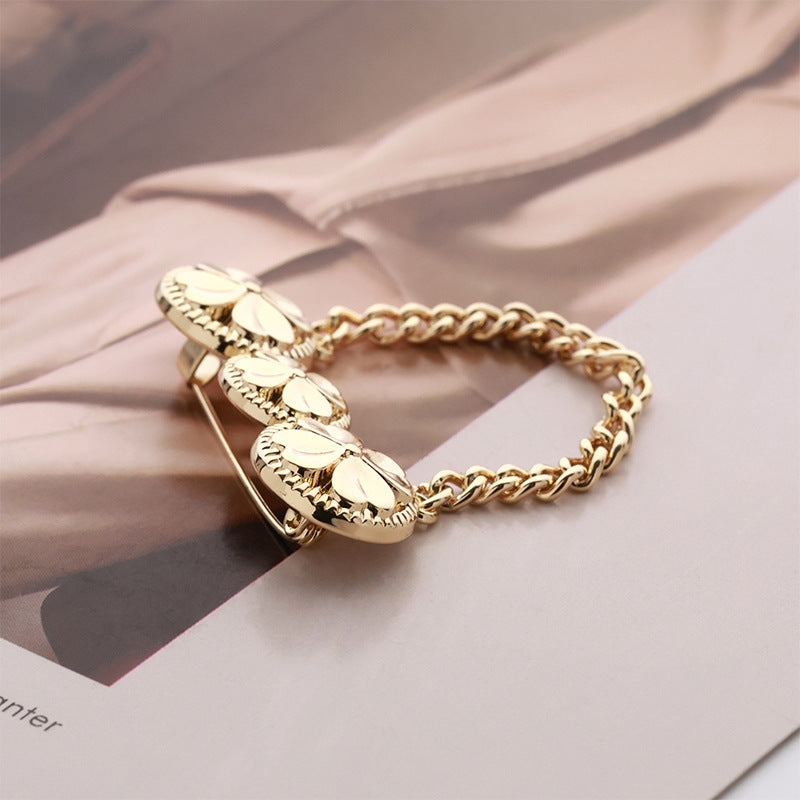 Golden Chain 3 Four-Leaf Clover Alloy Brooch Decorative Pin 2pcs - Lots of Buttons