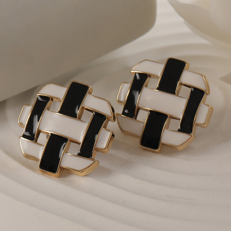 24MM Retro Grid Hollow Black and White Oiled Zinc Alloy Metal Button 10pcs - Lots of Buttons