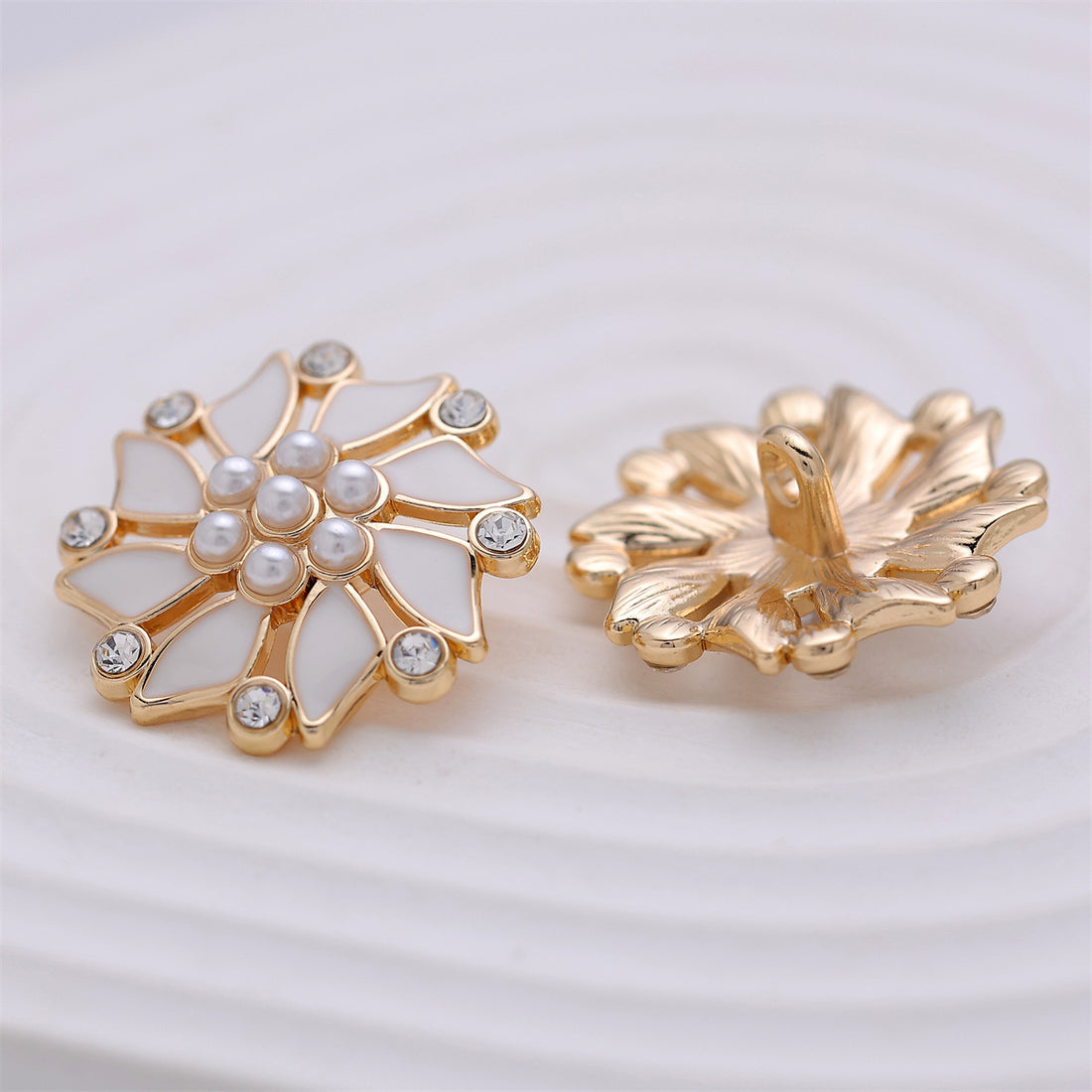 23mm Diamond-Inlaid Pearl Windmill-Shaped Metal Coat Button 6pcs - Lots of Buttons