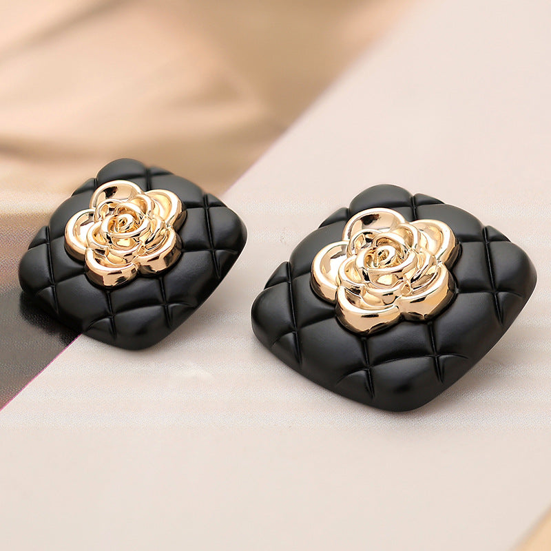 Black Checkered Square Metal Button with Golden Camellia 6pcs - Lots of Buttons