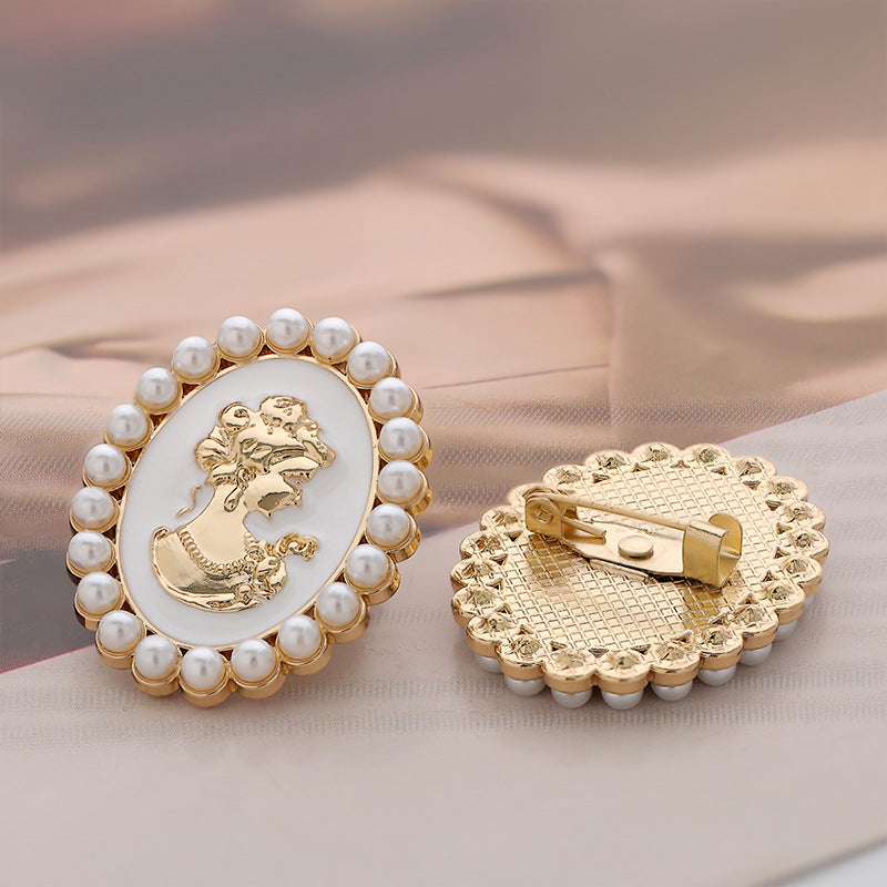 31mm Retro Palace Pearl Metal Brooch Pin with Beauty Portrait 3pcs - Lots of Buttons