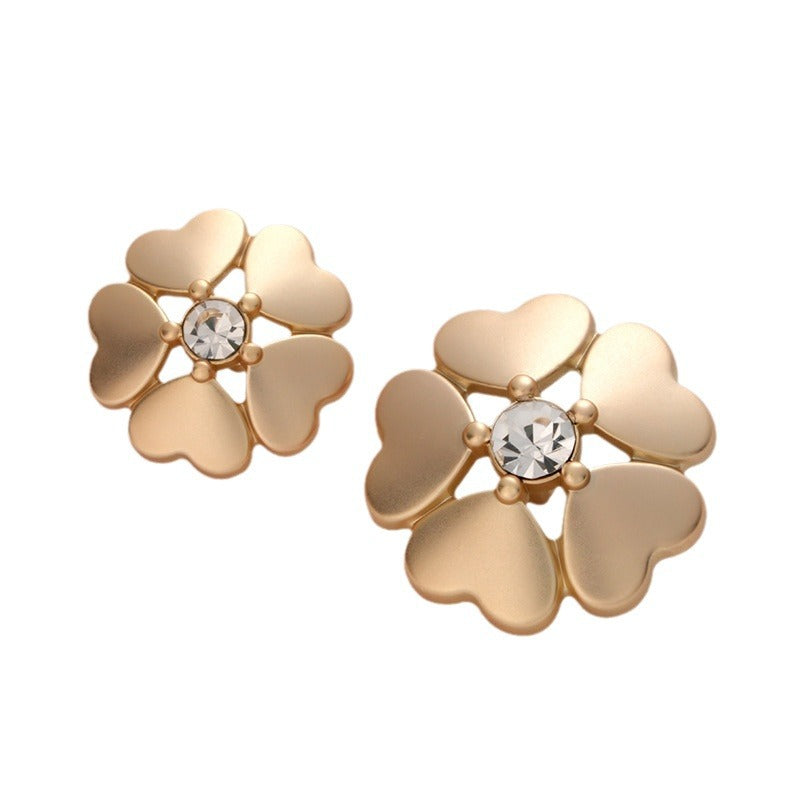 Metal Heart-Shaped Five-Leaf Clover Flower Diamond Button 6pcs - Lots of Buttons