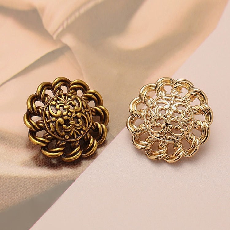 Retro Style Irregular Hollow Floral Hand-Sewn Metal Button 10PCS - Lots of Buttons