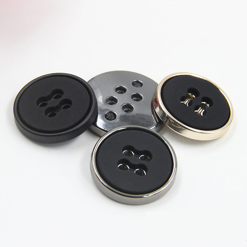 12.5-30mm Round Four-Hole Black White Plastic Buttons Gun Edge 100pcs - Lots of Buttons
