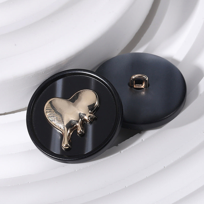 18-25mm Round Resin Metal Heart Buttons 12pcs - Lots of Buttons