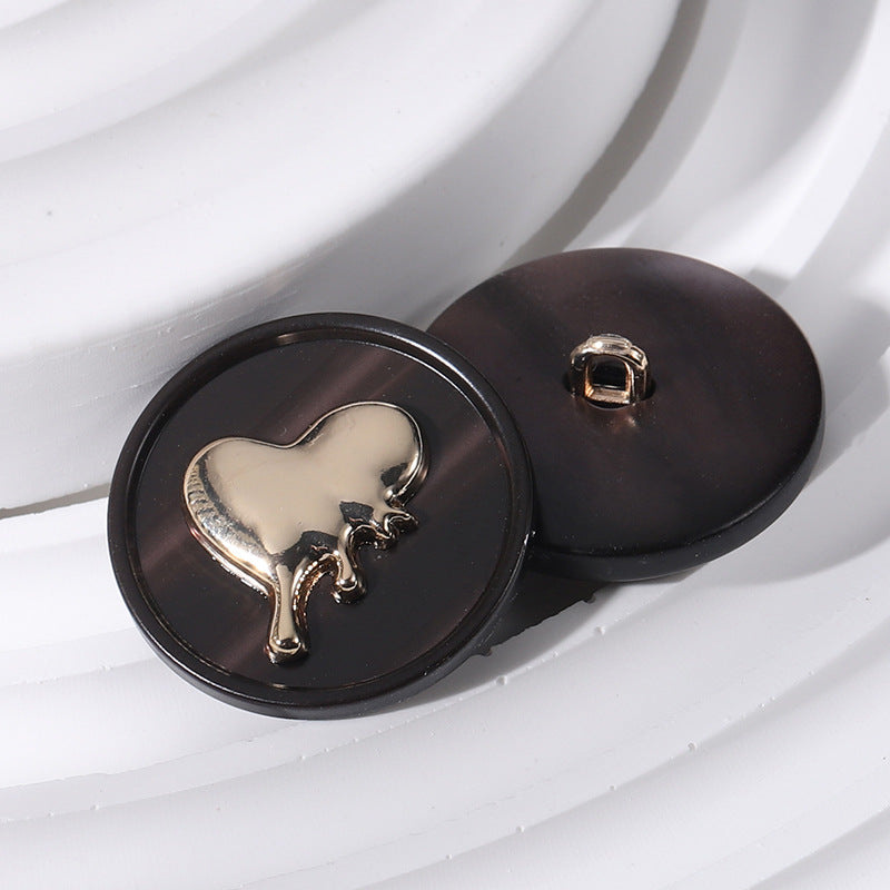 18-25mm Round Resin Metal Heart Buttons 12pcs - Lots of Buttons
