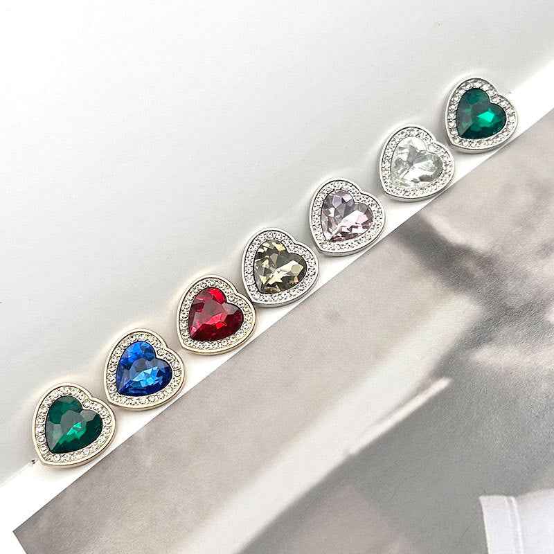 28L/36L Heart-Shaped Gemstone Metal Shank Buttons for Women 10pcs